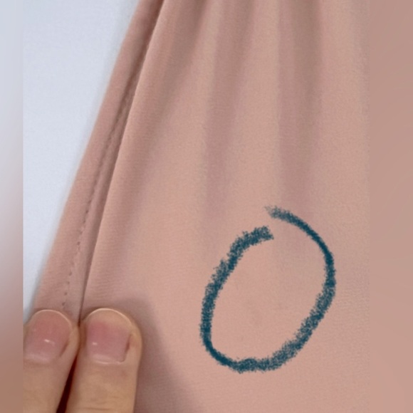 Catherine Malandrino/ Light pink blouse/ Short sleeves/ V-neck/ Size US M - Picture 11 of 11